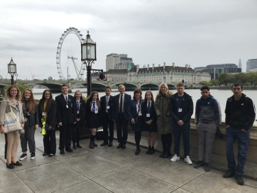 Sir David welcomes Jack Petchey award winners to Parliament 